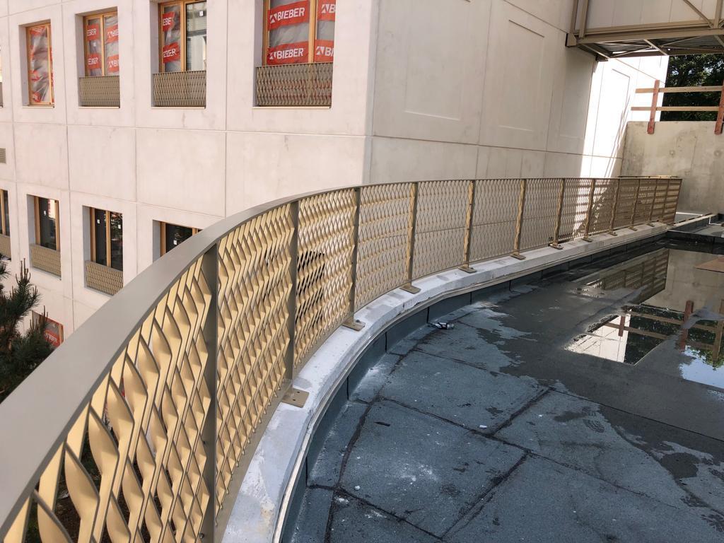 GARDE-CORPS ALU CINTRES